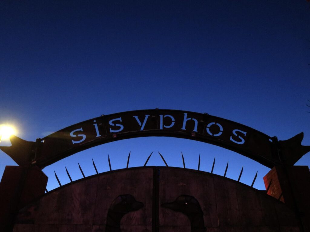 Eingang zum Sisyphos in Berlin 